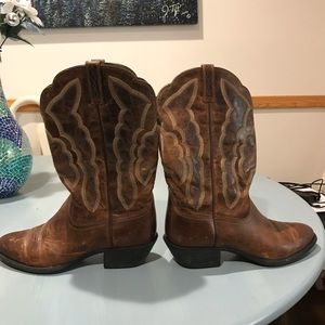 Ariat Cowboy Boots size 8.5